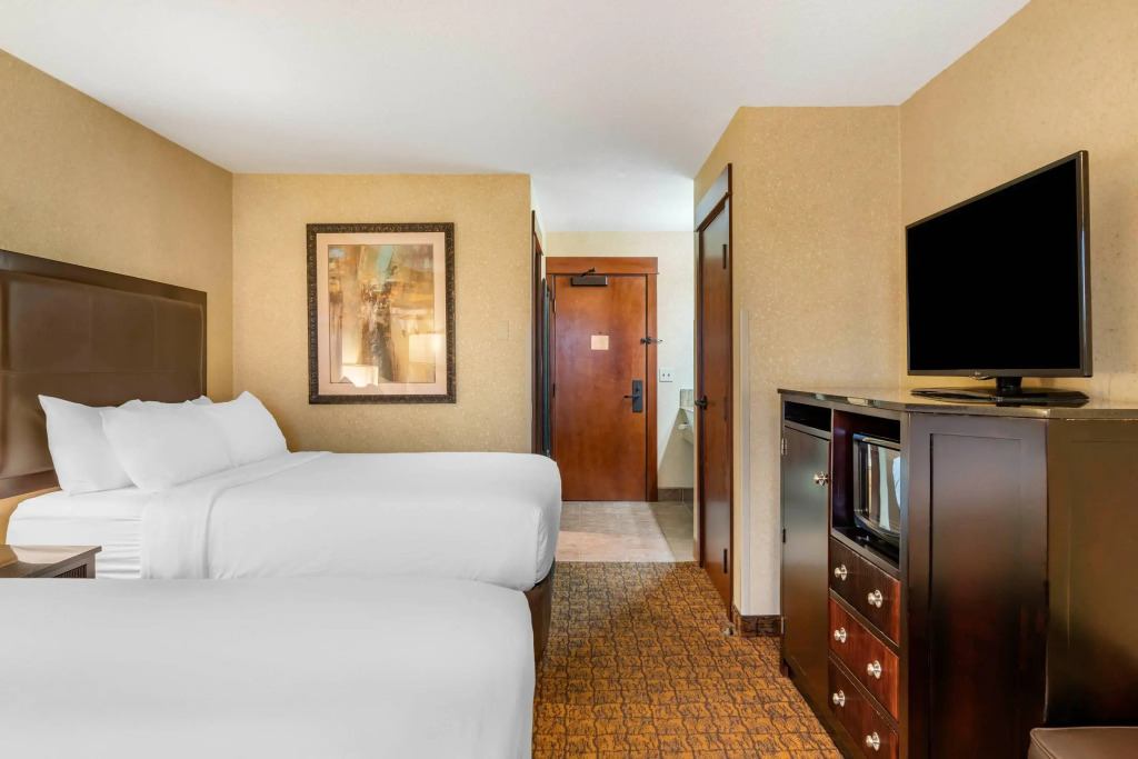Lloyd Hotel Astoria Bayfront, an Ascend Collection Hotel
