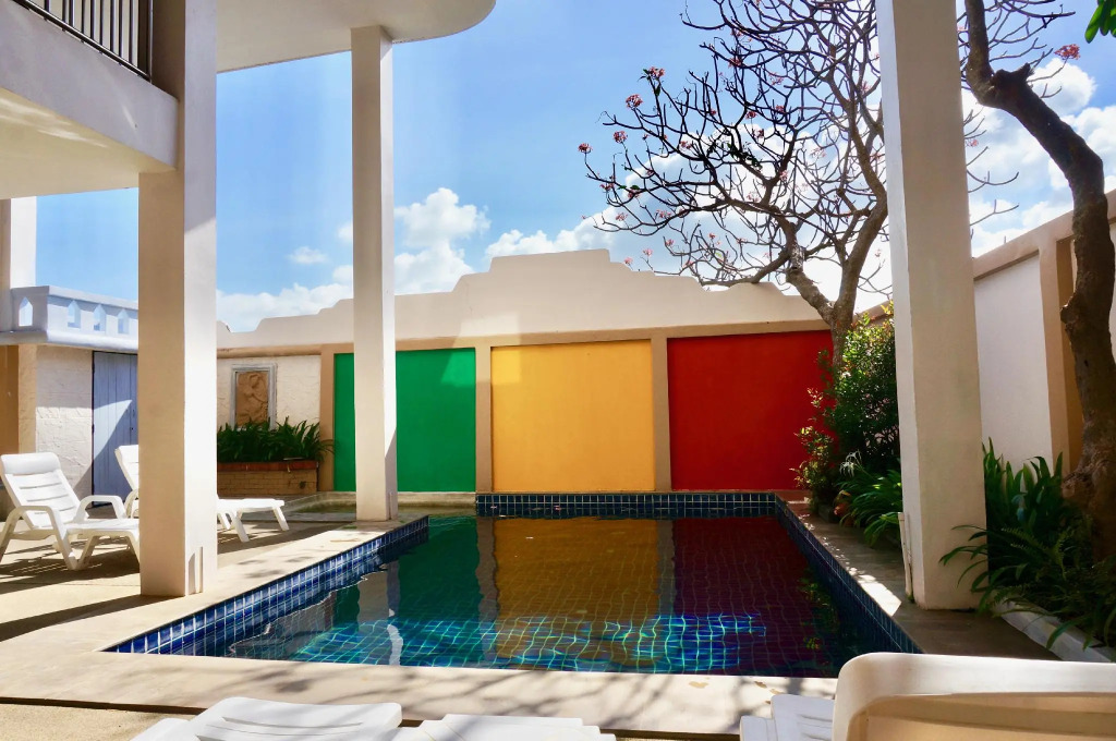 Rasta Hotel