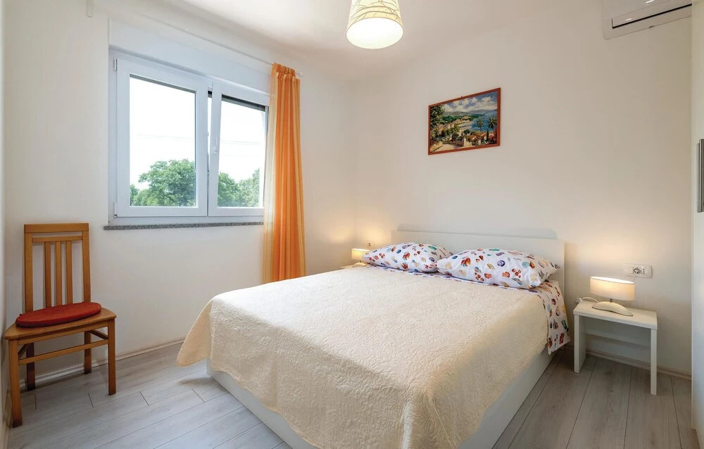 Awesome Home In Loborika