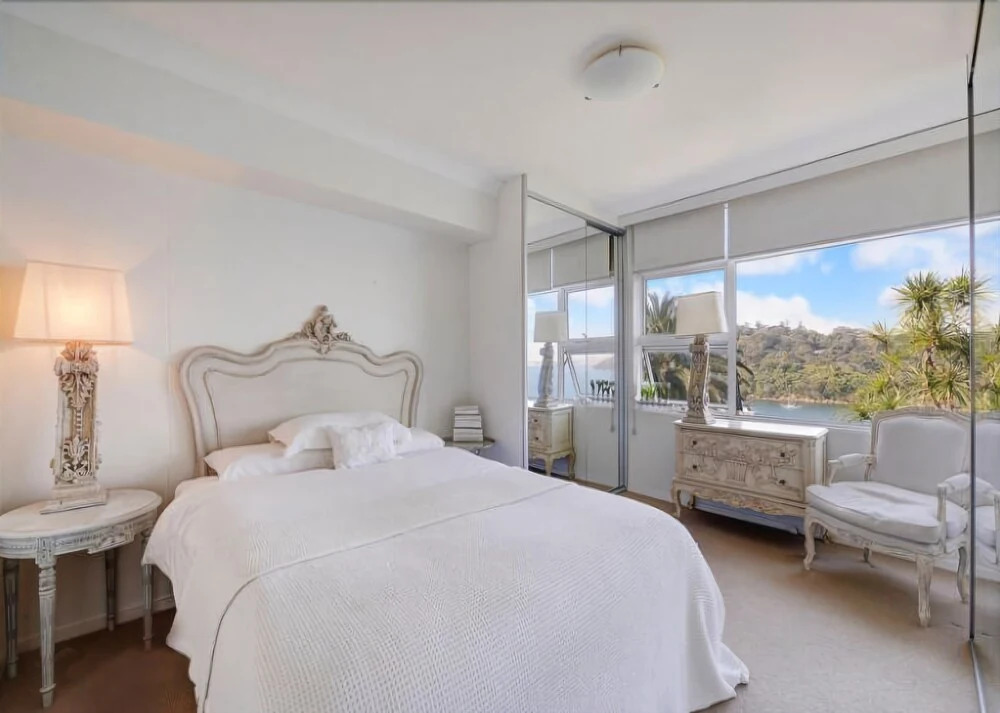 Elegant Waterfront Mosman Bay - RAG10