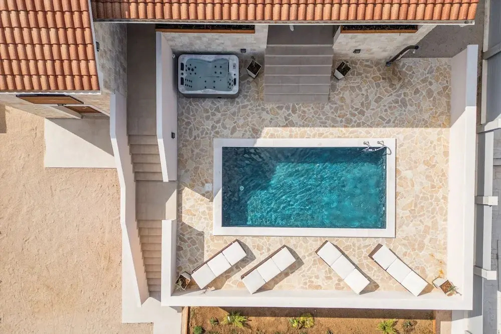 Villa Alora