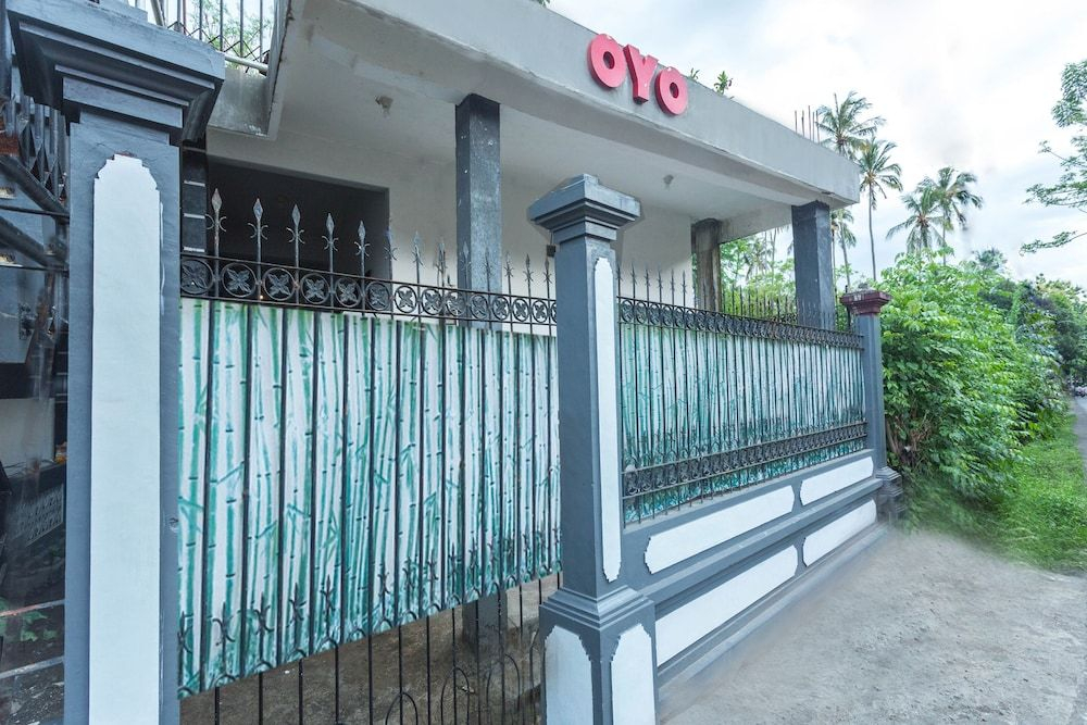 OYO 1929 Senggigi Hill View Homestay Syariah