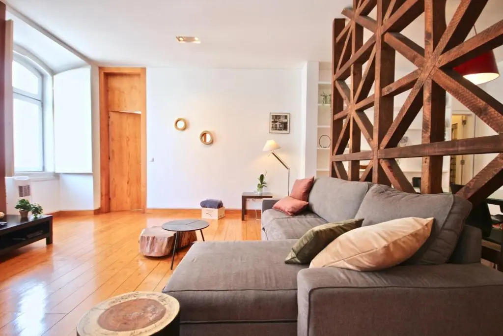 Carmo Baixa Flat