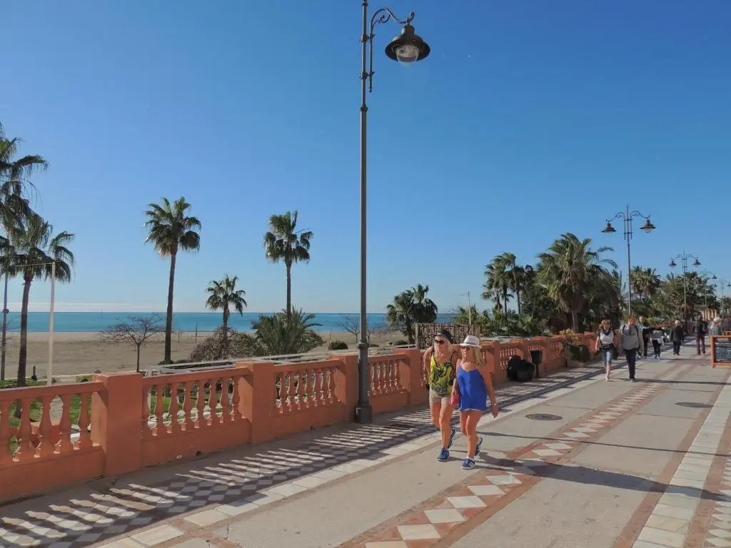 Ole Playa 6A, Beach Front - A pie de Playa, Sea Views - Vistas al Mar, Parking, Puerto Marina