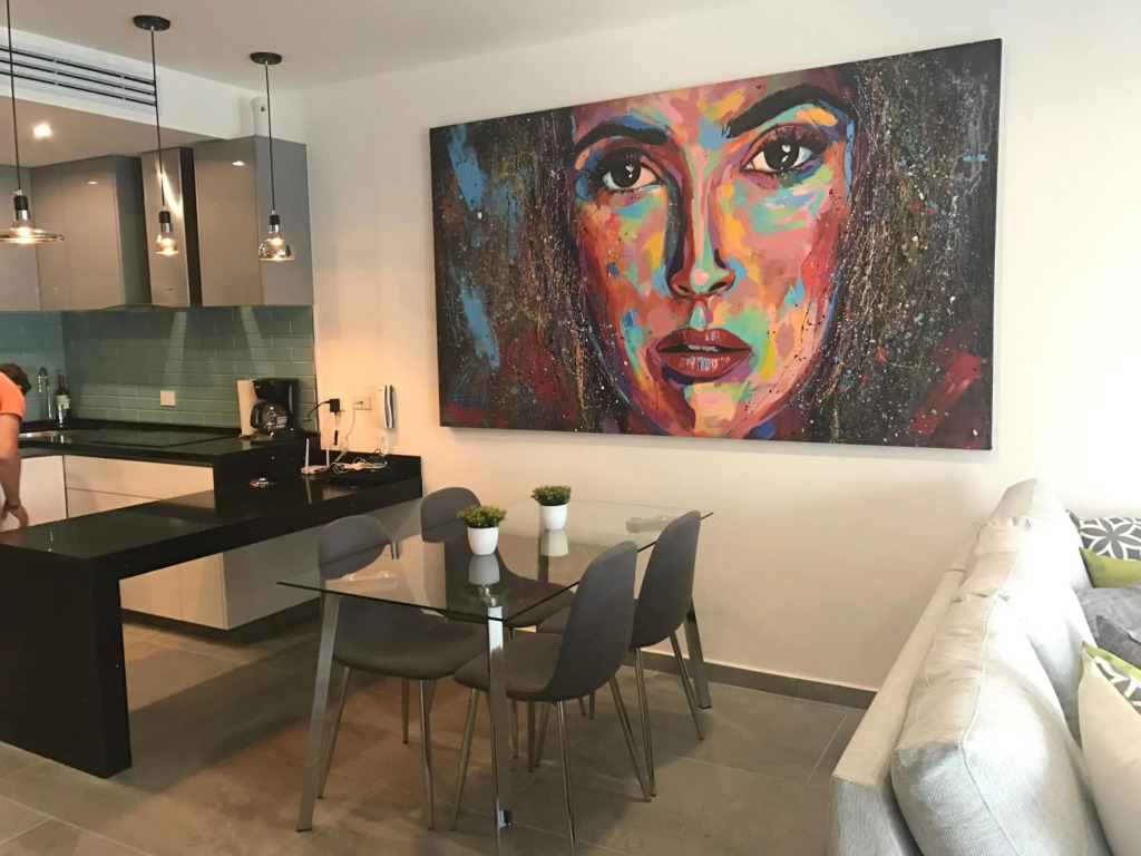Charming Studio Right on 5th Avenue - Ideal for Couples