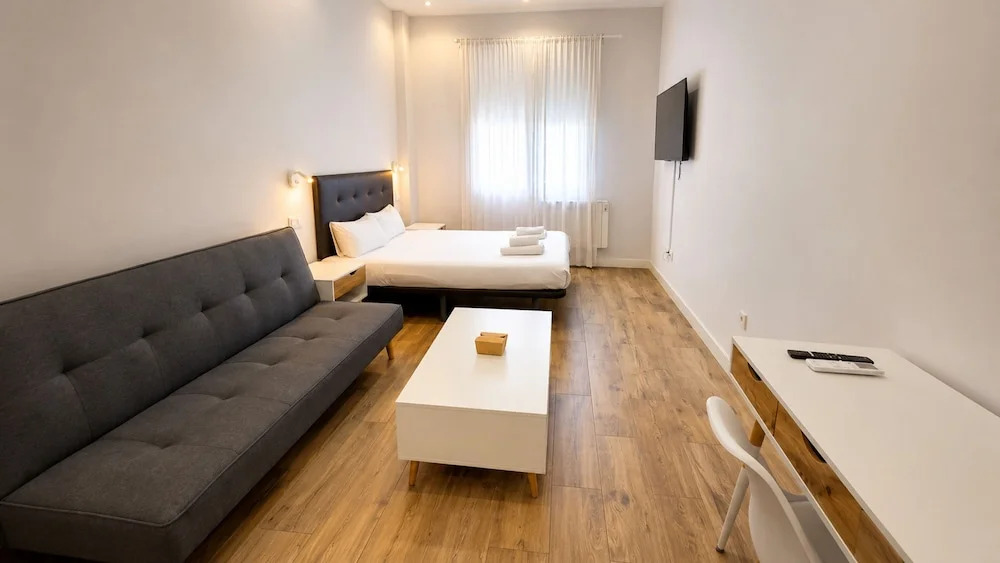 Ifema IV in Madrid With 1 Bathrooms