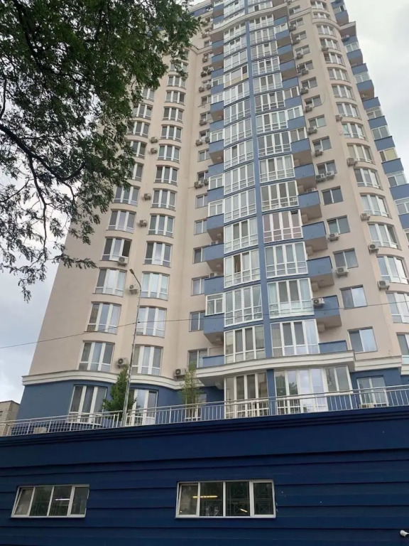 Новые апартаменты в центре Киева
