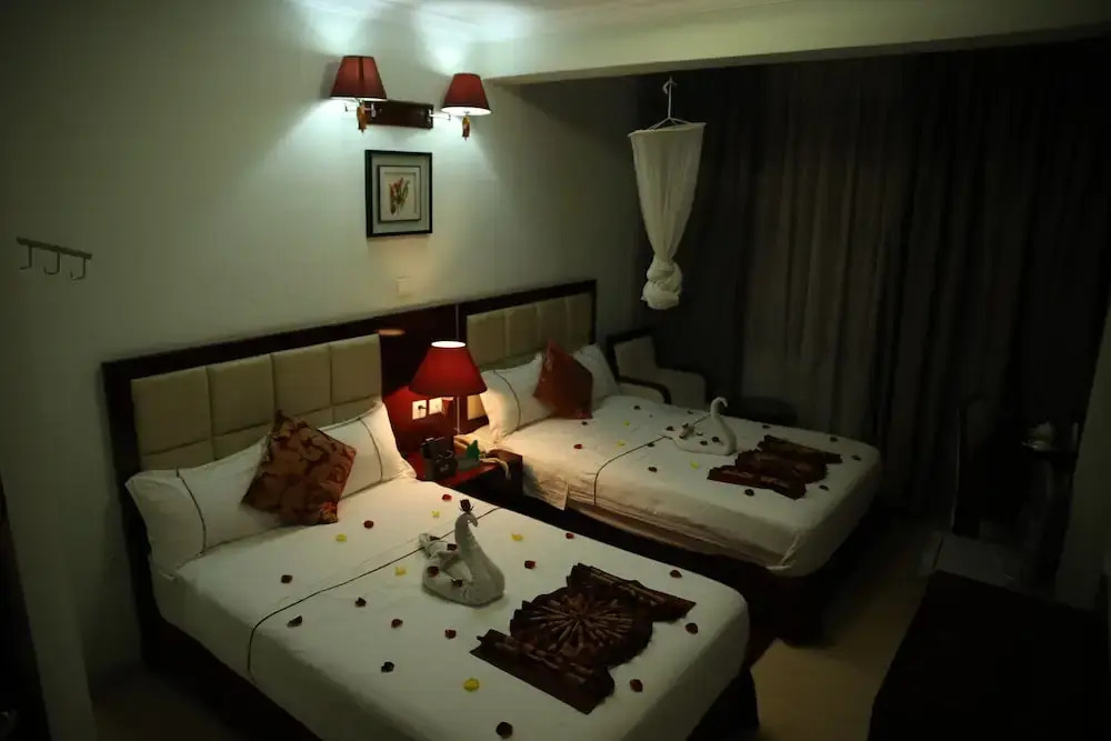 Rahnile Hotel