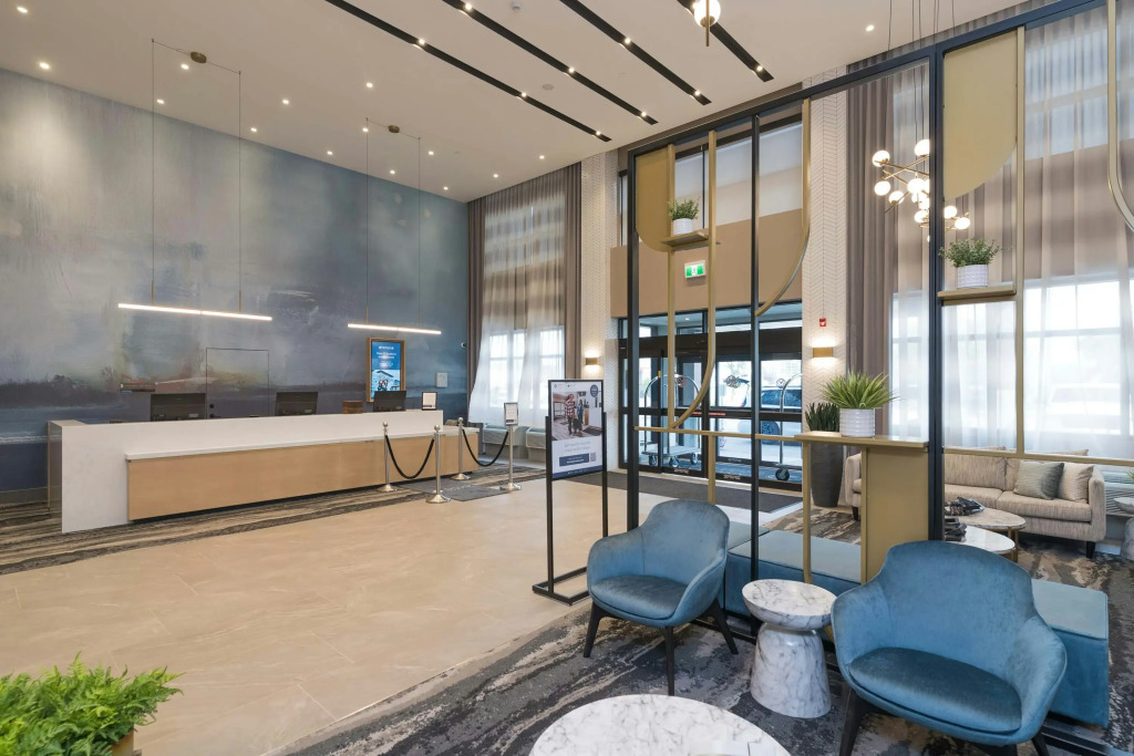 Sandman Signature Winnipeg Airport Hotel & Suites
