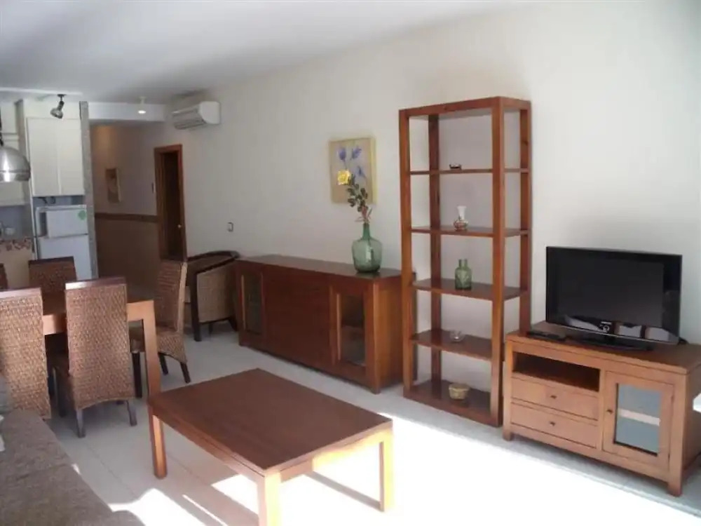 Agi Residencial Almadraba