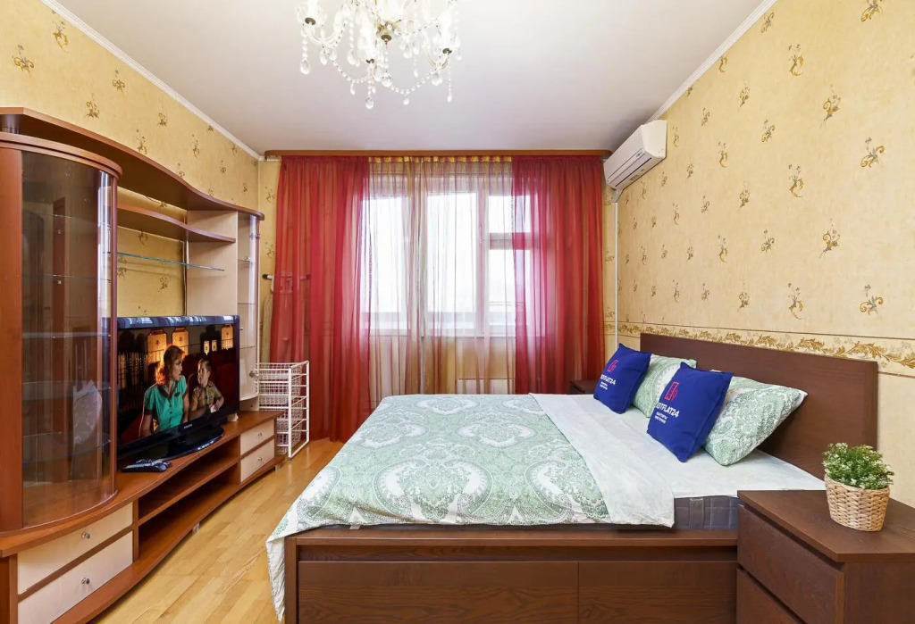 BestFlat24 (БэстФлэт24) на улице Снежная