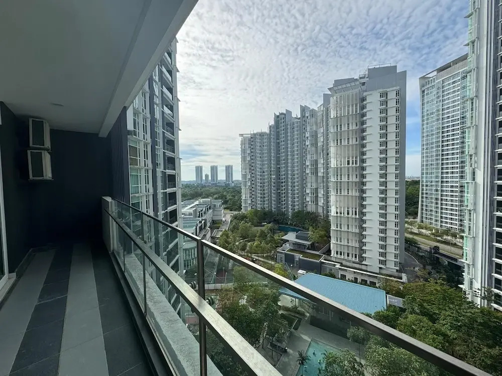 Medini Signature Legoland By Stayrene