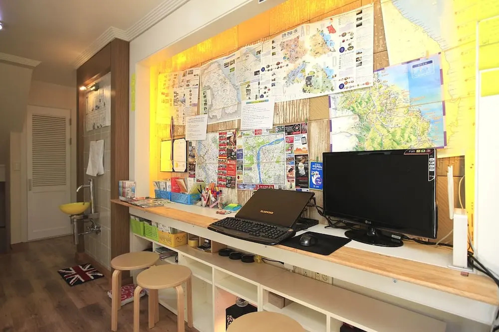 Gangneung Wow Guesthouse - Hostel