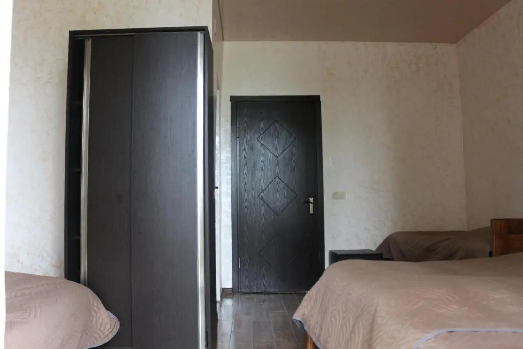 Hotel Love