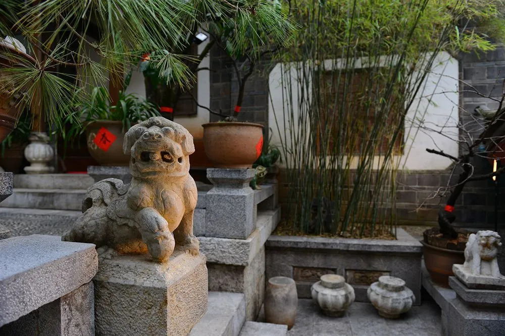 Zen Holiday Inn (Lijiang Ancient City Sifang Street)
