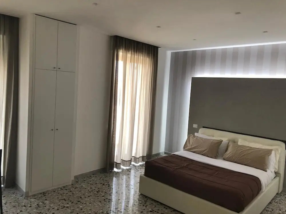 Pompei Luxury Suites-Near Ruins