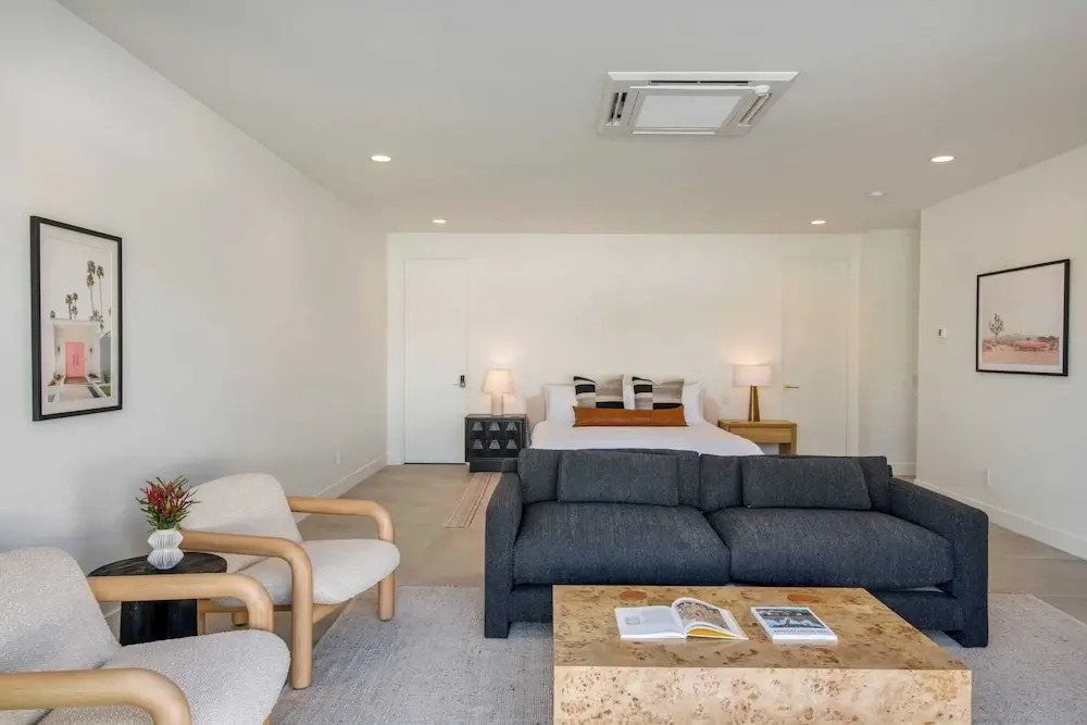 Sleeps 34 2 Villas Pool Pickleball Bocce Polo Villas Elara by AvantStay