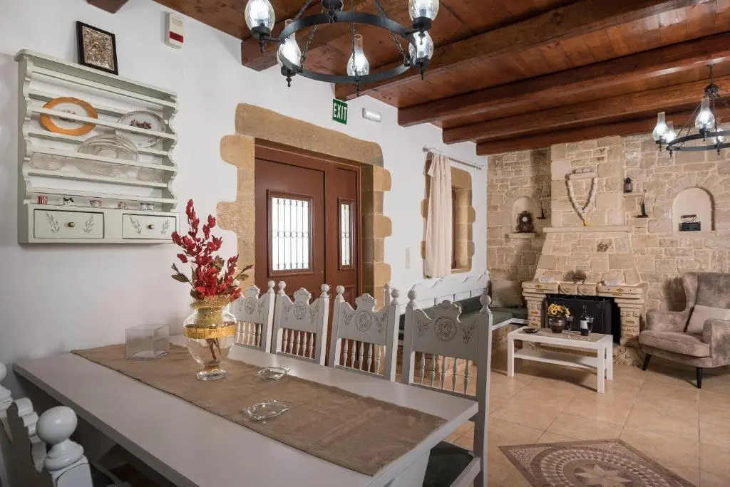 Villa Gianna by PosarelliVillas