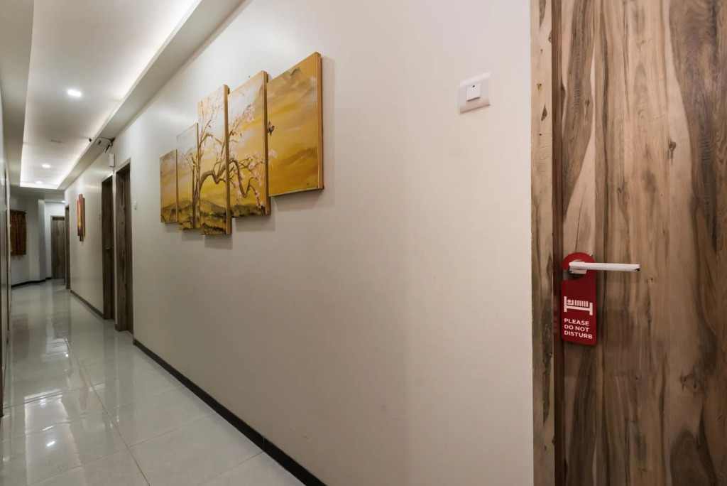 Hotel O Blue Pearl Residency Near Chhatrapati Shivaji International Airport