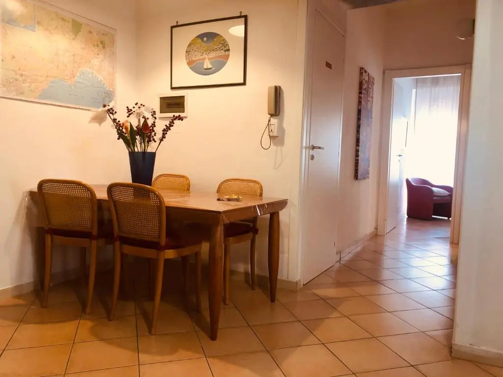 Caio Asinio Apartment