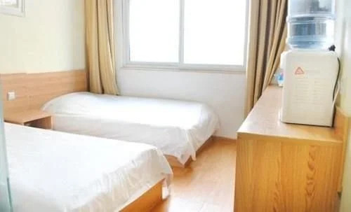 Shijiazhuang Yiju Hotel