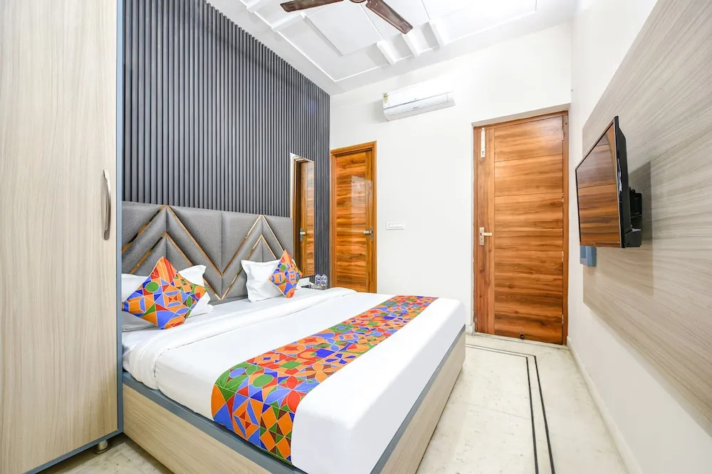 Fabhotel K9 Stay