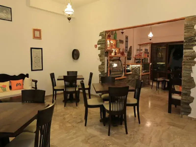 Benaki Hotel