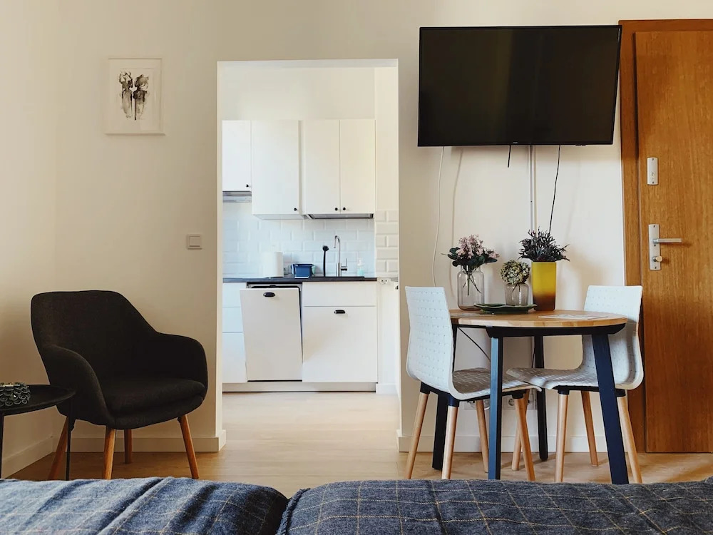 Glamour Apartament Półwiejska - Apartament w Centrum Poznania przy Starym Browarze