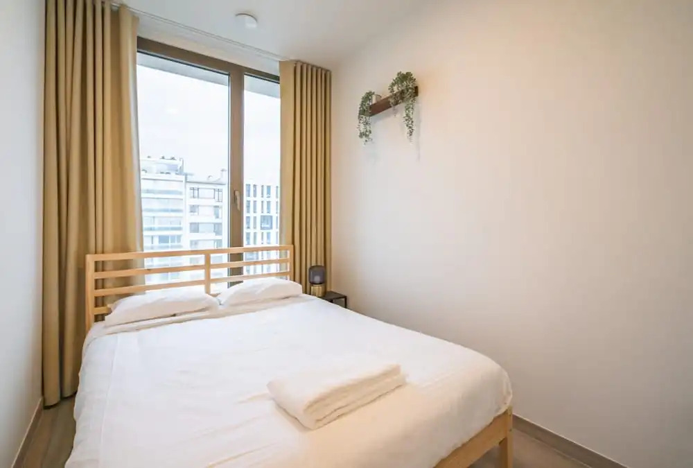 Central City Haven for 10 With Terrace