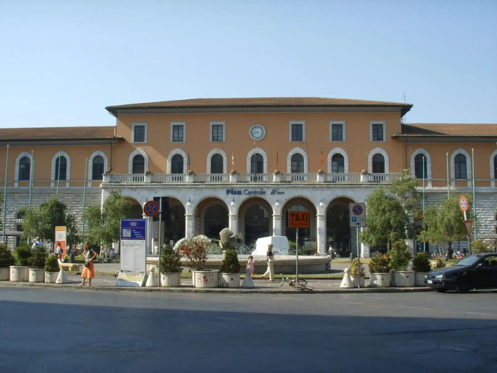 [PISA STAZIONE - CENTRO] Appartamento Elegante con Netflix