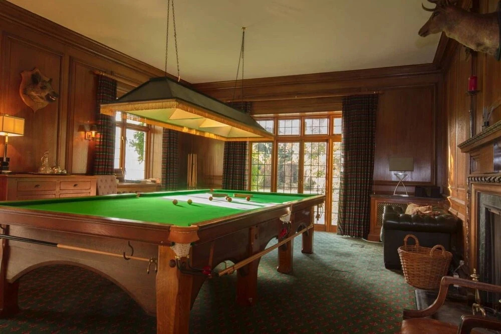Sunningdale Mansion