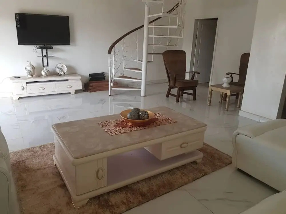 B2 Self Catering Apartments