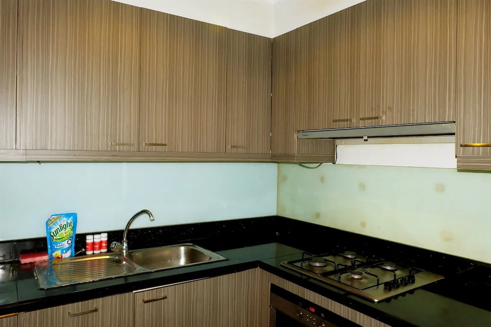 3 Bedrooms Luxury Sudirman Mansion Apartment by Travelio