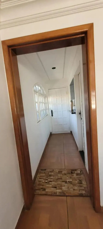 Cantinho do SOSSEGO, a 2 km da praia de Itapuã, no centro da cidade, wifi, ideal para CASAL
