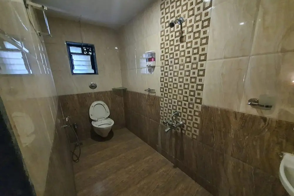 FabHotel Silver Leef and Resort