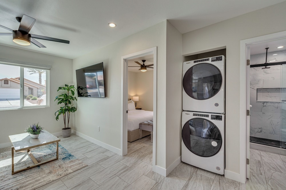 Near Coachella Music Festival: Cozy Indio Home!