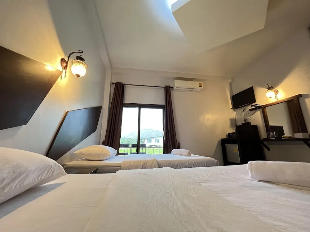 The Green Season Resort