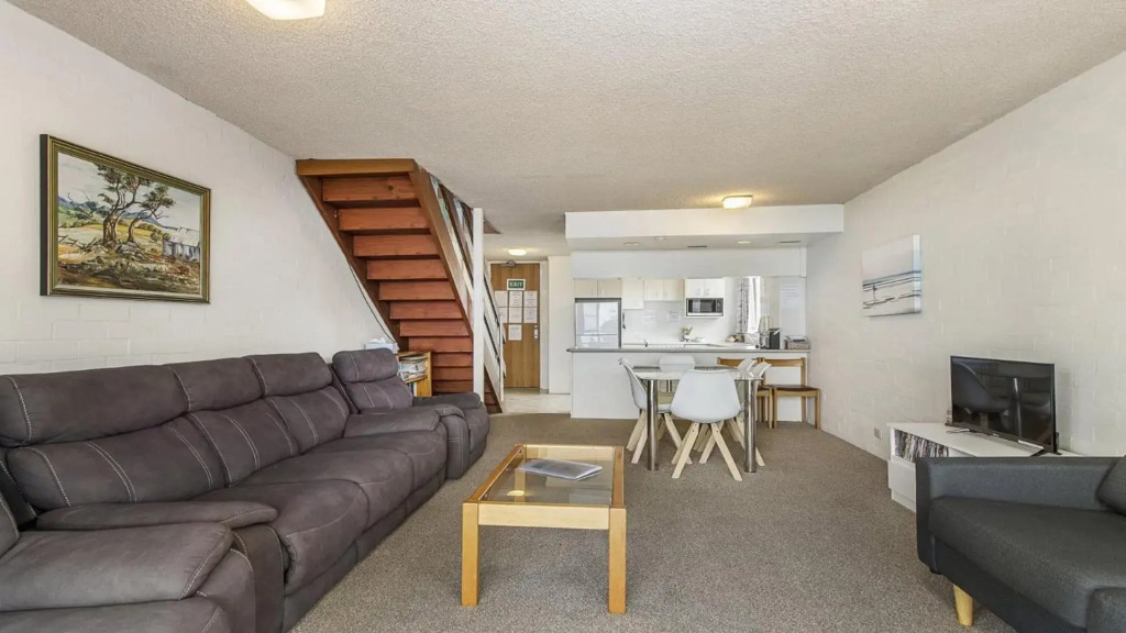 60 Beachpark Apartments - 58 Pacific Drive