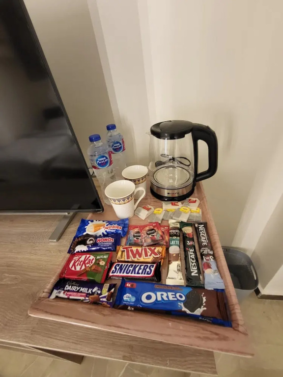 pyramids middle east circle inn
