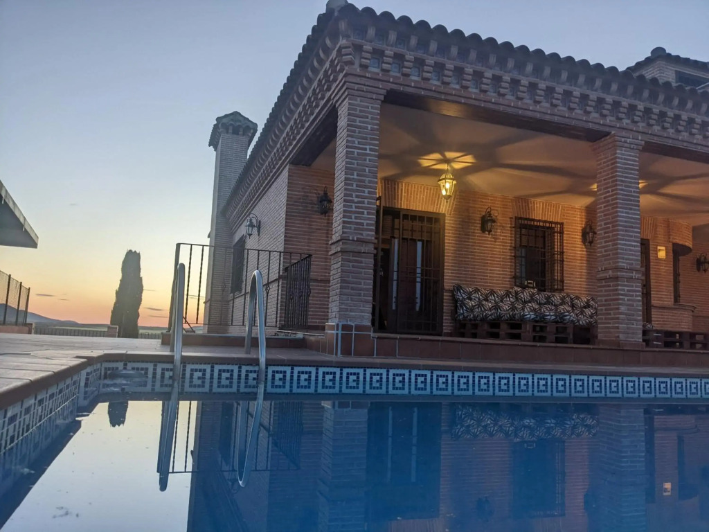 Villa El Rosal del Pozo