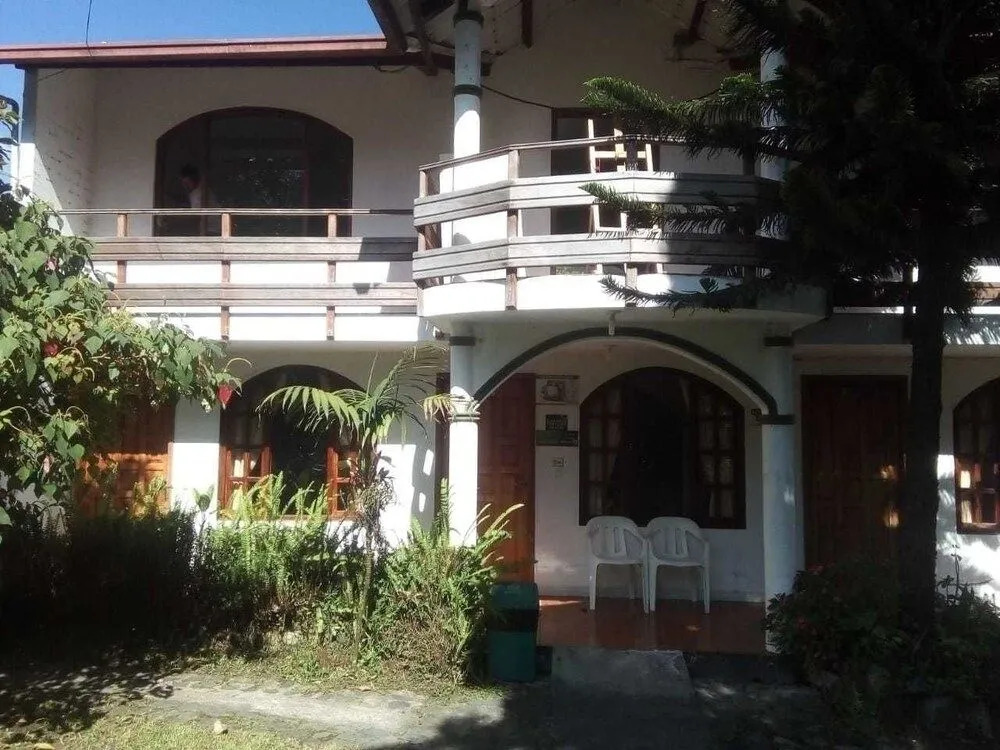 El Pedron Hotel