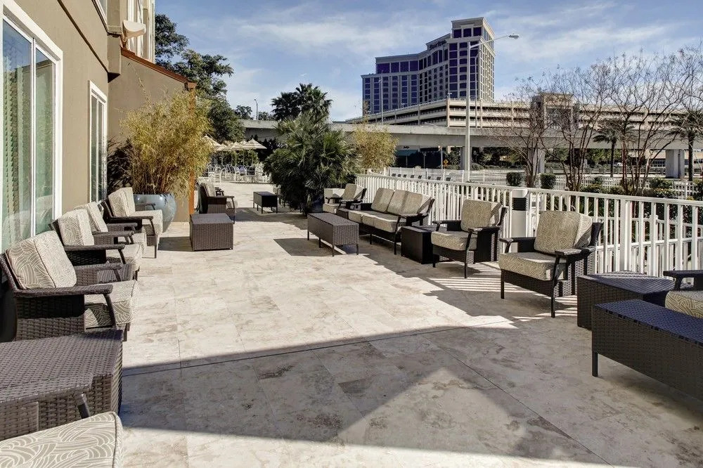 DoubleTree by Hilton Biloxi