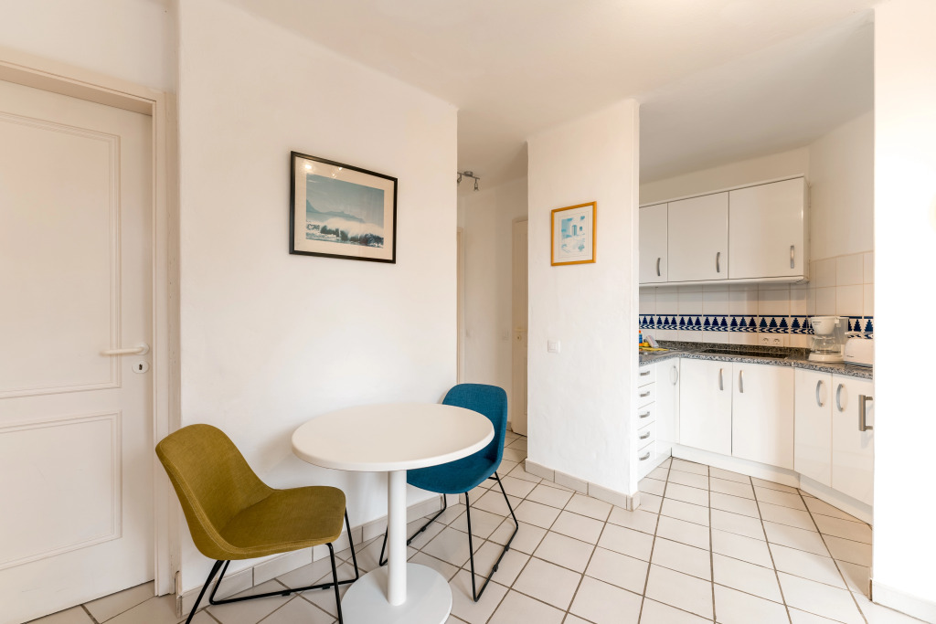 R2 Maryvent Beach Apartaments