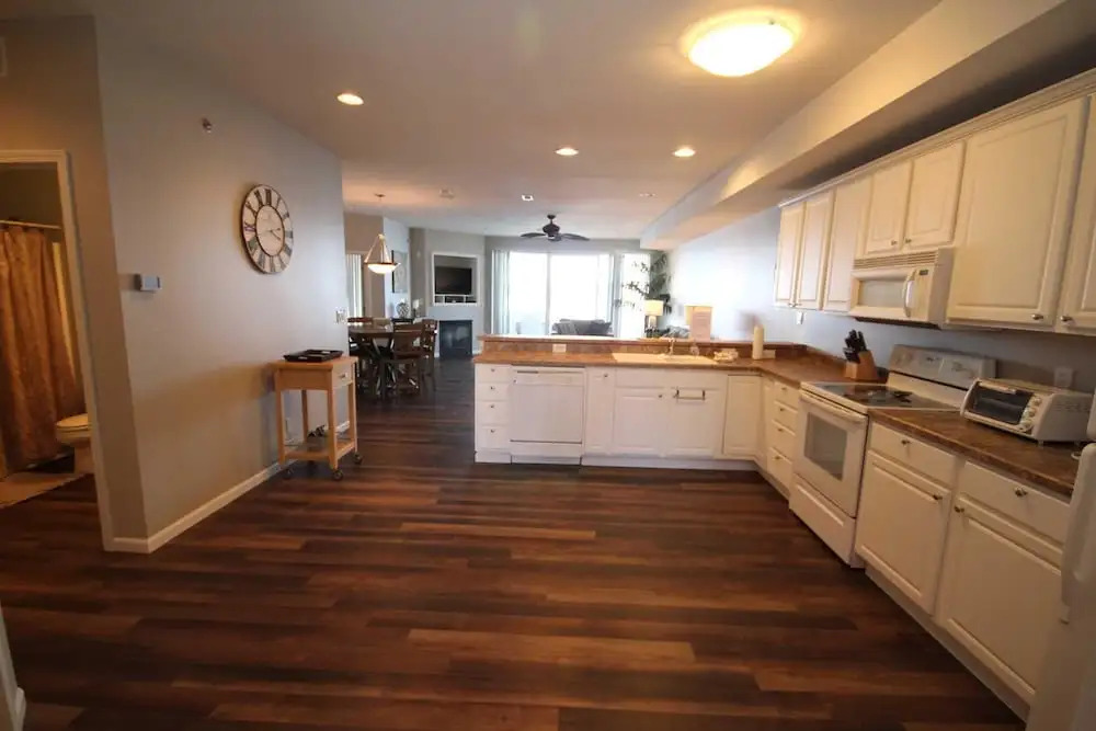 Lands End 205 - 3 Br Condo