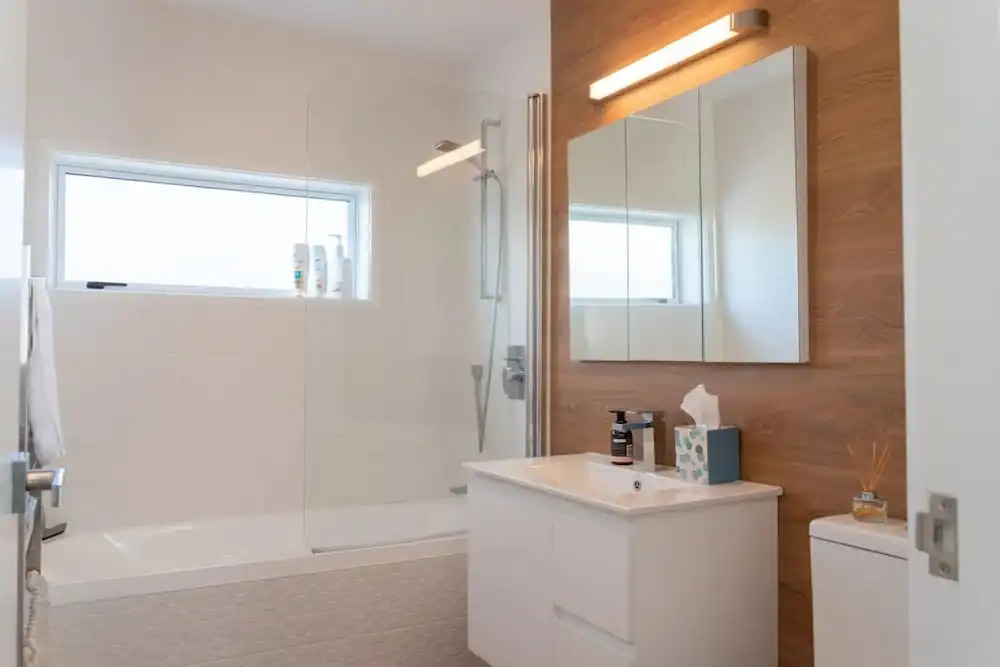 Classic and Cosy 1960's 2 Bedroom Townhouse