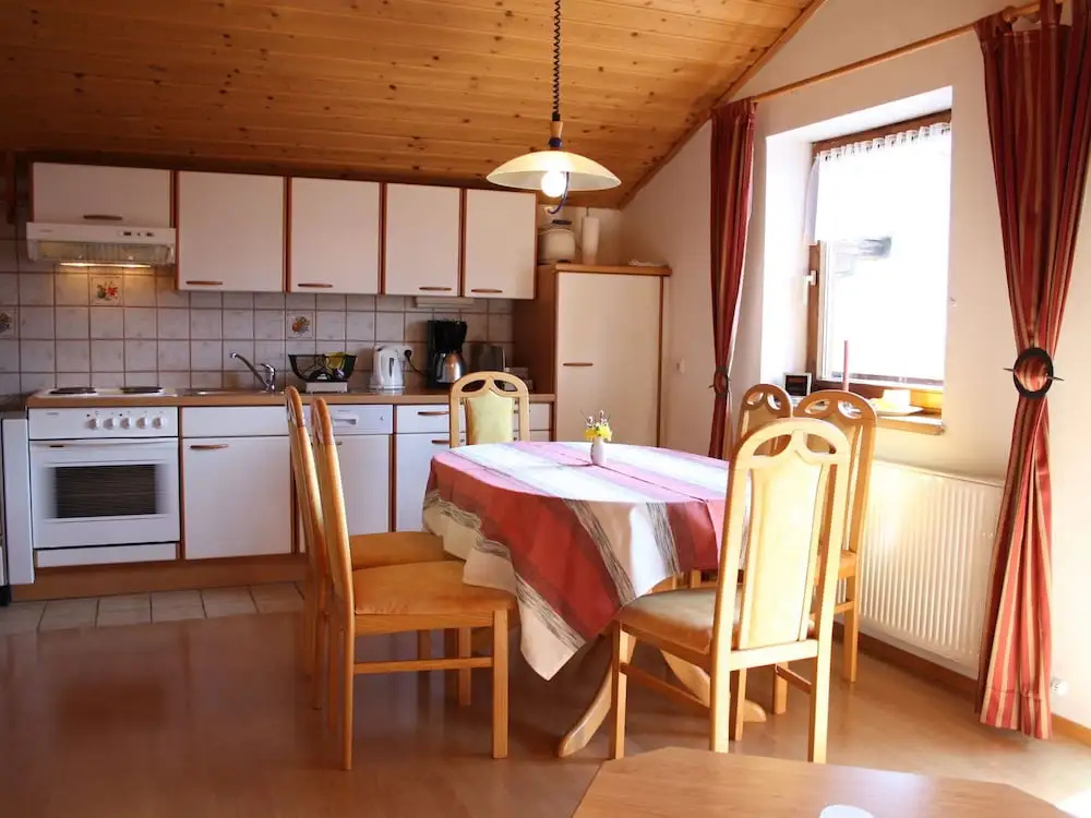 Splendid Apartment With Garden in Sankt Johann im Pongau