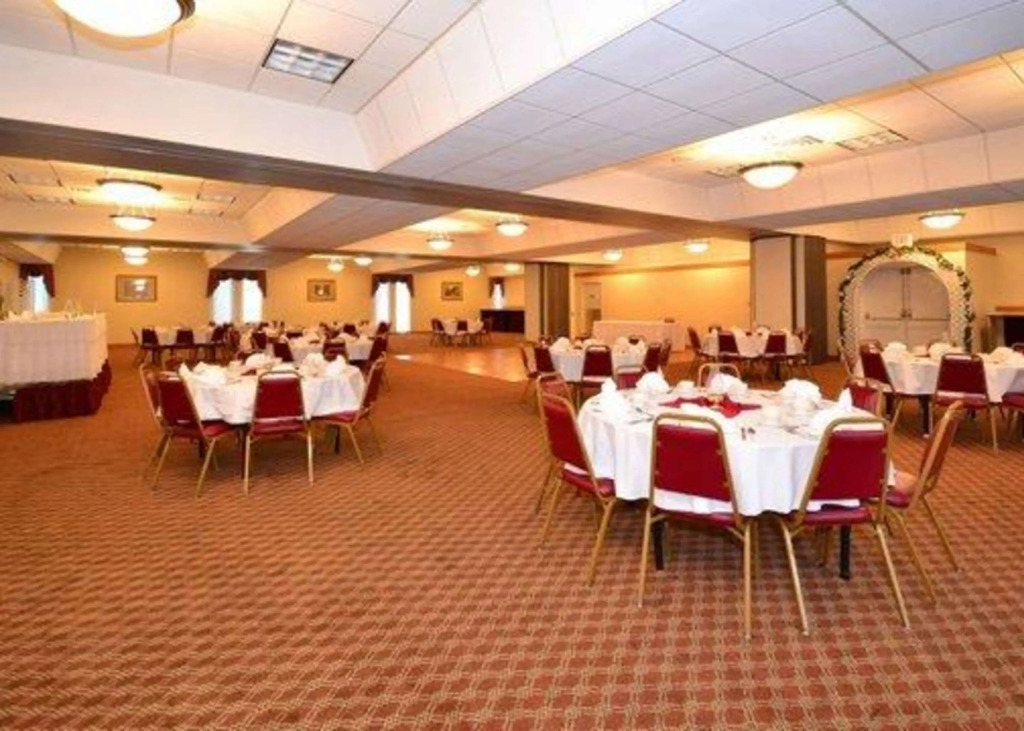 Quality Inn & Conference Center Franklin Downtown