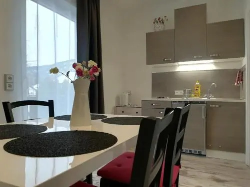 LA Boutique House