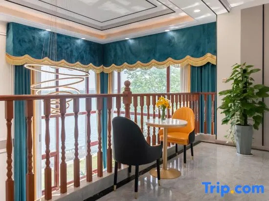 Yunshuige Lake View Pool Villa