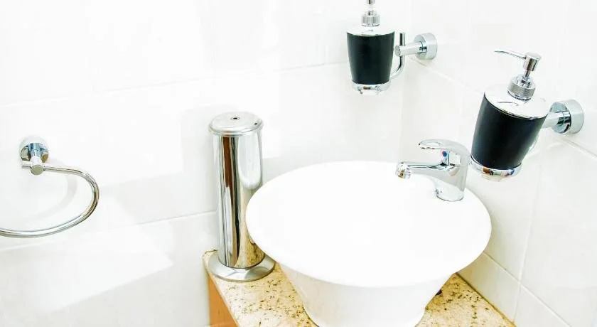 Ui Elemea Suites